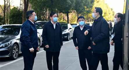 省委常委、苏州市委书记蓝绍敏来到苏州铭轩绿色环保咨询有限公司调研